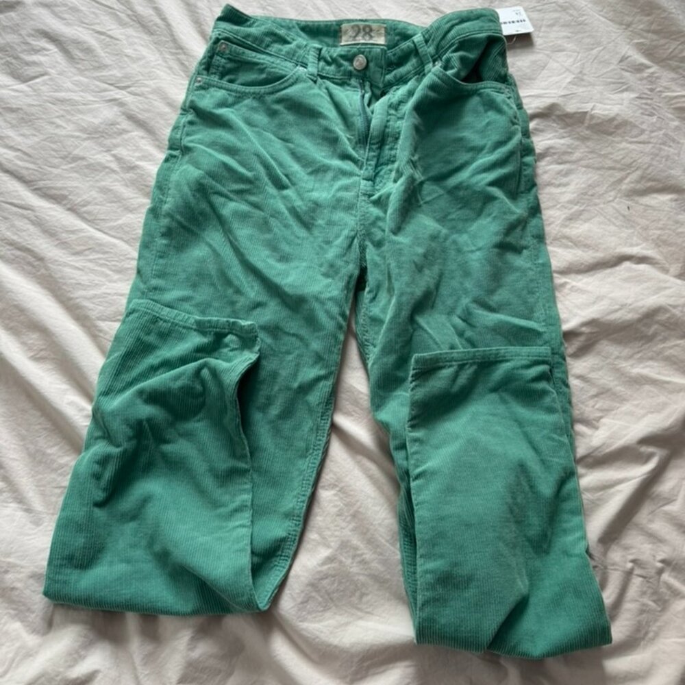 Free People Straight Leg Green Corduroy Size 28 NWT